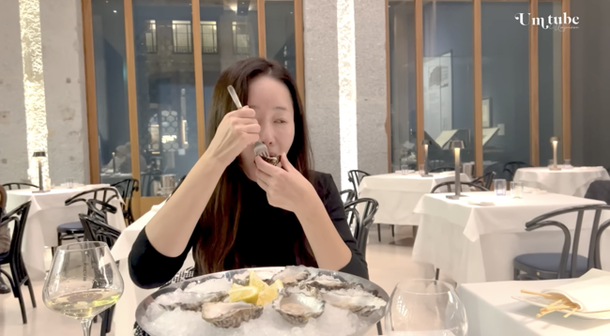 엄지원, 밀라노 여행 중 폭풍먹방 