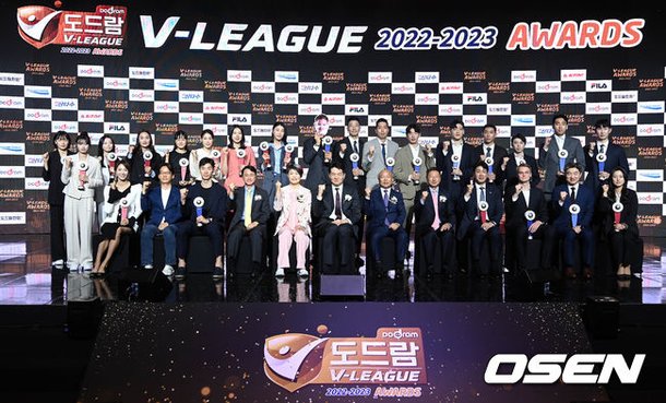 [사진]V-리그 '한국 배구 파이팅' : 네이트 스포츠