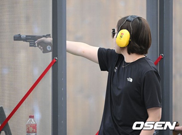 [사진]김란아,'정밀한 조준' : 네이트 스포츠