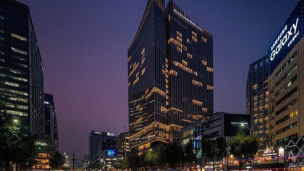 [단독] 박현주 미래에셋 회장 '포시즌스 비밀 술자리'…동석한 대기업 CEO는 네이버 최수연 : 네이트 뉴스
