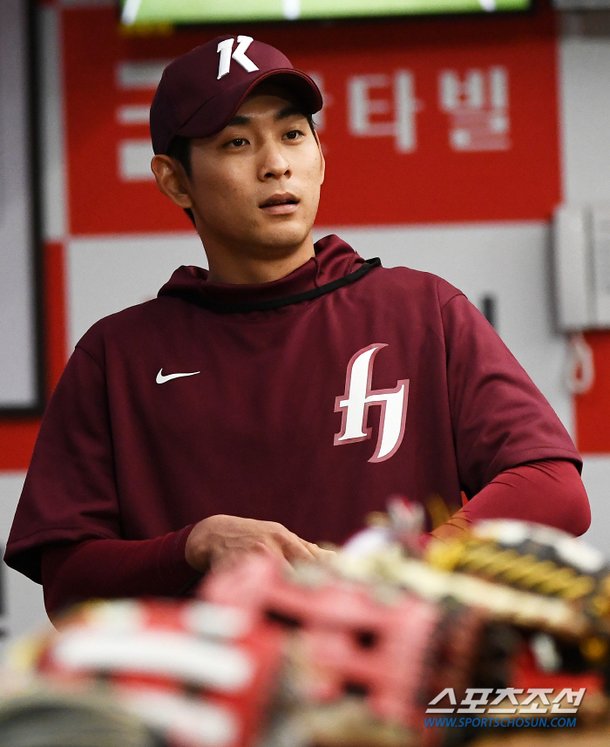 &amp;#39;귀국→훈련→선발&amp;#39; 이정후, KIA전서 첫 시범경기 출장…&amp;quot;두 타석 정도&amp;quot; : 네이트 스포츠