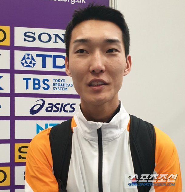 [현장인터뷰]&amp;#39;세계실내육상&amp;#39; 3위, 우상혁 &amp;quot;2연패 아쉽지만 포디움 기뻐! 파리 올림픽 때 더 원하는 순위로&amp;quot; : 네이트 스포츠