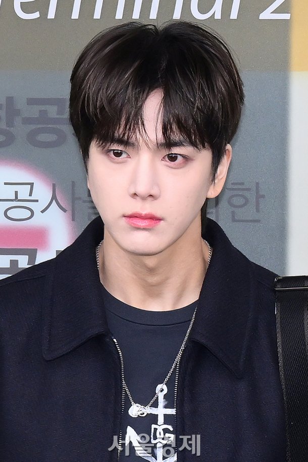 더보이즈 영훈, 아침부터 개안 중 [SE★포토] : 네이트 연예