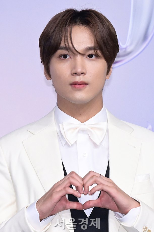 엔시티 127 해찬, 동글동글 하트 [SE★포토] : 네이트 연예