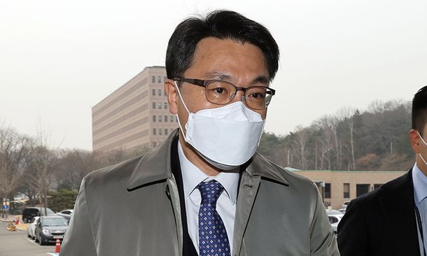 김진욱 