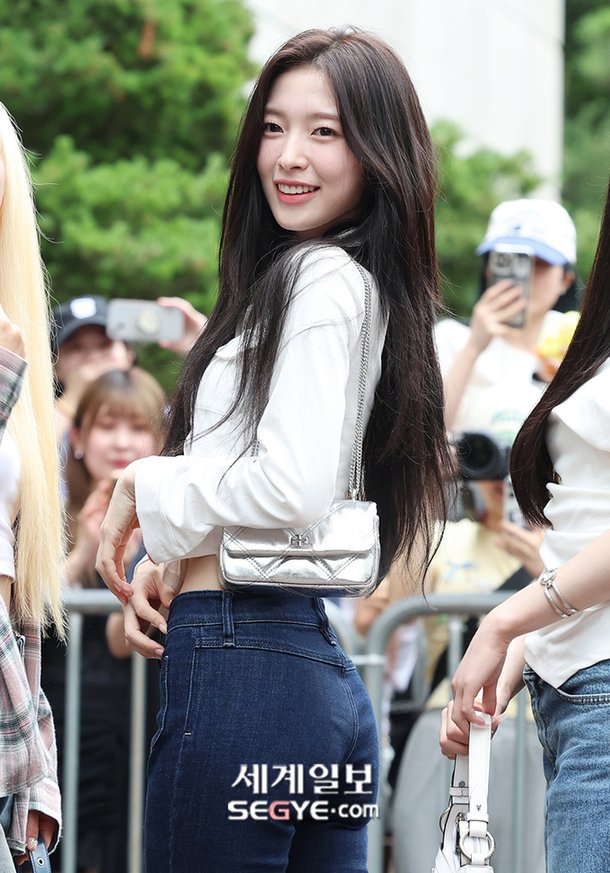 [포토] 오마이걸 아린 '청순&섹시' : 네이트 연예