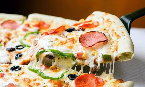 "한 판 시키기엔 부담"…피자 적자 울상, 햄버거는 방긋 : 네이트 뉴스
