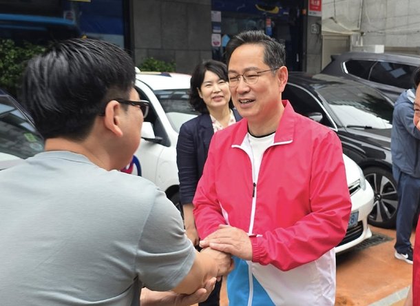 "우리 부산시민은 25만원 필요없다"…국힘 박수영 발언 …