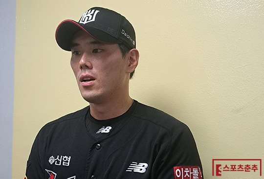 투수전 끝에 KT가 웃었다! 두산전 1-0 신승…김재윤 4년 연속 20세이브 : 네이트 스포츠