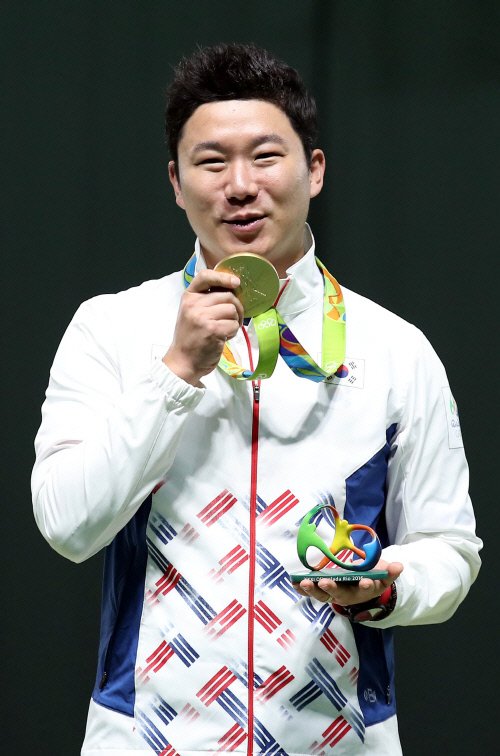 제로베이스 경쟁, '올림픽 金' 진종오·김장미도 도쿄행 장담할 수 없다 : 네이트 스포츠