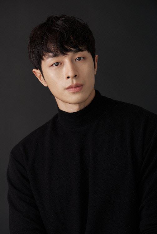 '밥이 되어라' 권혁 