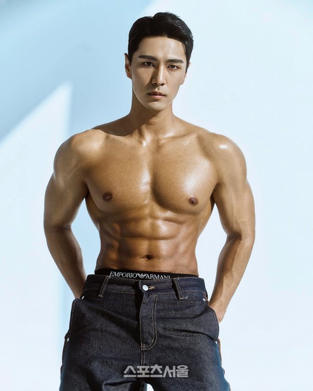 '미스터 글로벌' 김종우, '세상에서 가장 잘생긴 남자'라는 말은 팩트! [포토] : 네이트 연예
