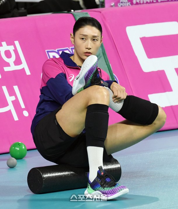 [포토]출전 준비하는 흥국생명 김연경 네이트 스포츠