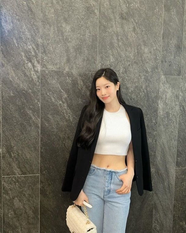 트와이스 다현, 영화 '그 시절, 우리가 좋아했던 소녀' 출연 검토 중 : 네이트 연예