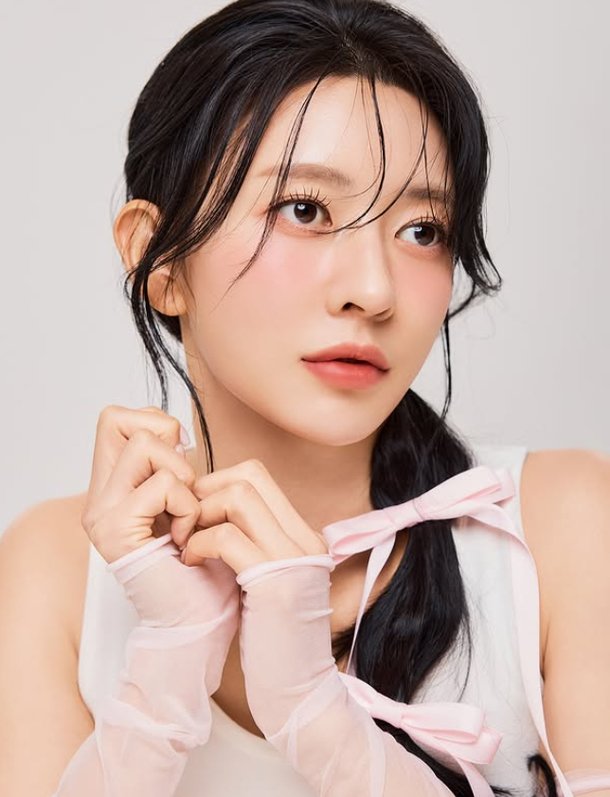 전북개발공사 &amp;#39;육상여신&amp;#39; 김지은, 새 프로필 사진 공개…&amp;quot;올해도 최상의 모습으로&amp;quot; : 네이트 스포츠