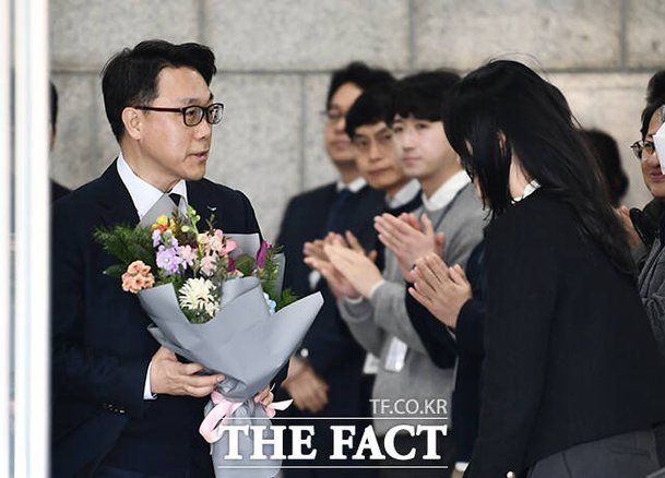 3년 임기 마친 김진욱 