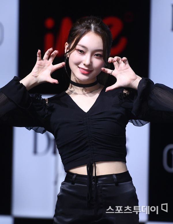 [ST포토] 드림노트 라라 '살며시 지은 미소' : 네이트 연예