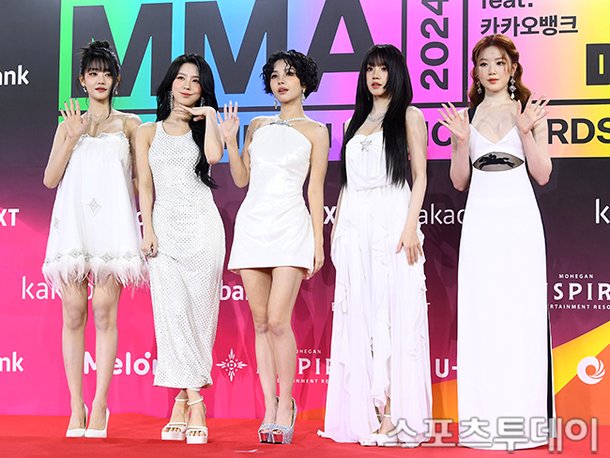 (여자)아이들 소연, 완전체 재계약 깜짝 발표 