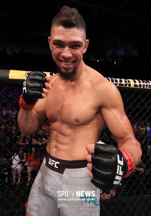혹시 존 존스와?…굶주린 조니 워커, UFC 235 합류 : 네이트 스포츠
