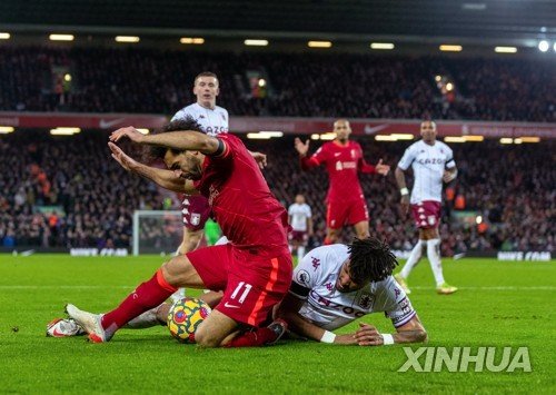 (SP)BRITAIN-LIVERPOOL-FOOTBALL-PREMIER LEAGUE-LIVERPOOL VS ASTON VILLA ...