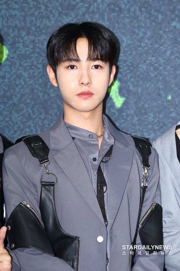 [S포토] NCT DREAM 런쥔, '뚜렷한 이목구비~' (콘서트) : 네이트 연예