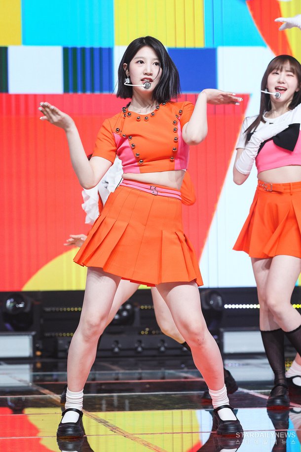 [S포토] 첫사랑 서연, '귀여운 매력에 퐁당~' (심플리케이팝) : 네이트 연예