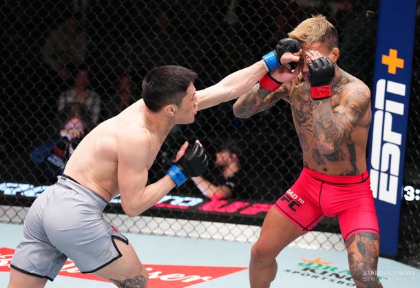 [UFC] '이정영 숙적' 이자, ROAD TO UFC 우승…UFC서 재대결 가능성↑ : 네이트 연예