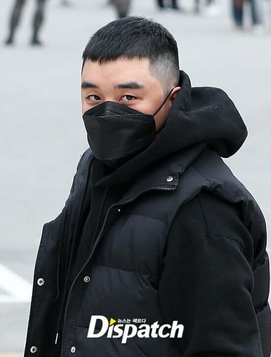 승리, 징역 1년 6개월 확정… 승리, 징역 1년 6개월 확정…