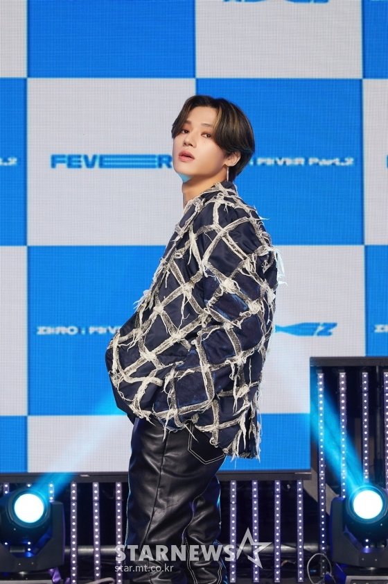 에이티즈 우영 '도발적인 포즈'[★포토] : 네이트 연예