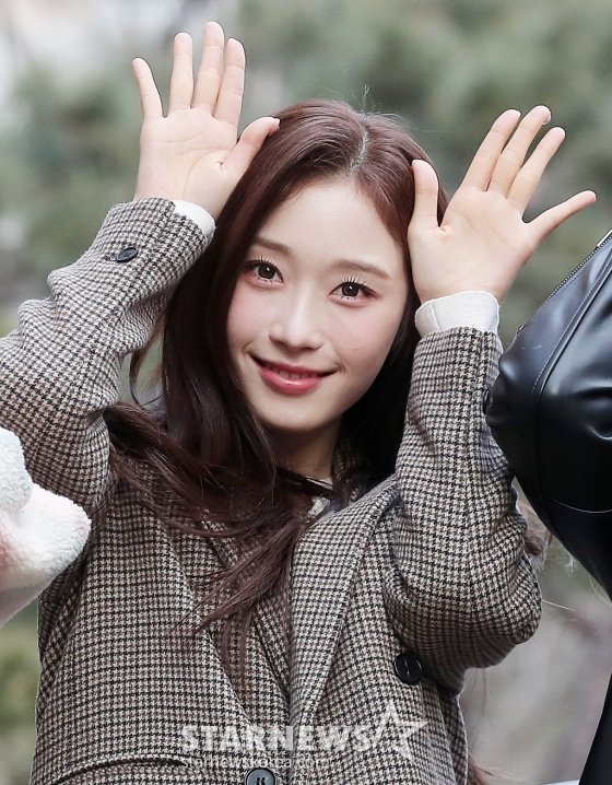 시그니처 채솔 '꽃이 피었습니다'[★포토] : 네이트 연예