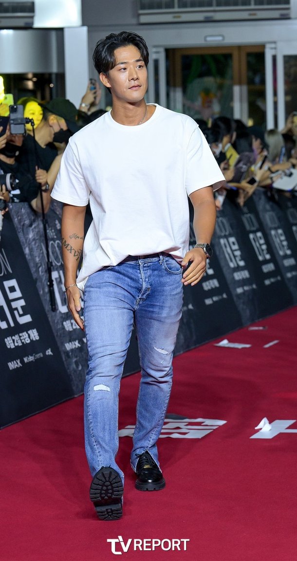 [T포토] 차현승 '씩씩한 발걸음' : 네이트 연예