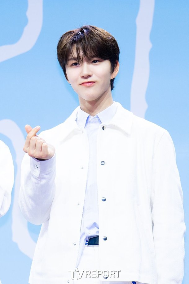 [T포토] 재희 '이 하트, 내 마음이야' : 네이트 연예