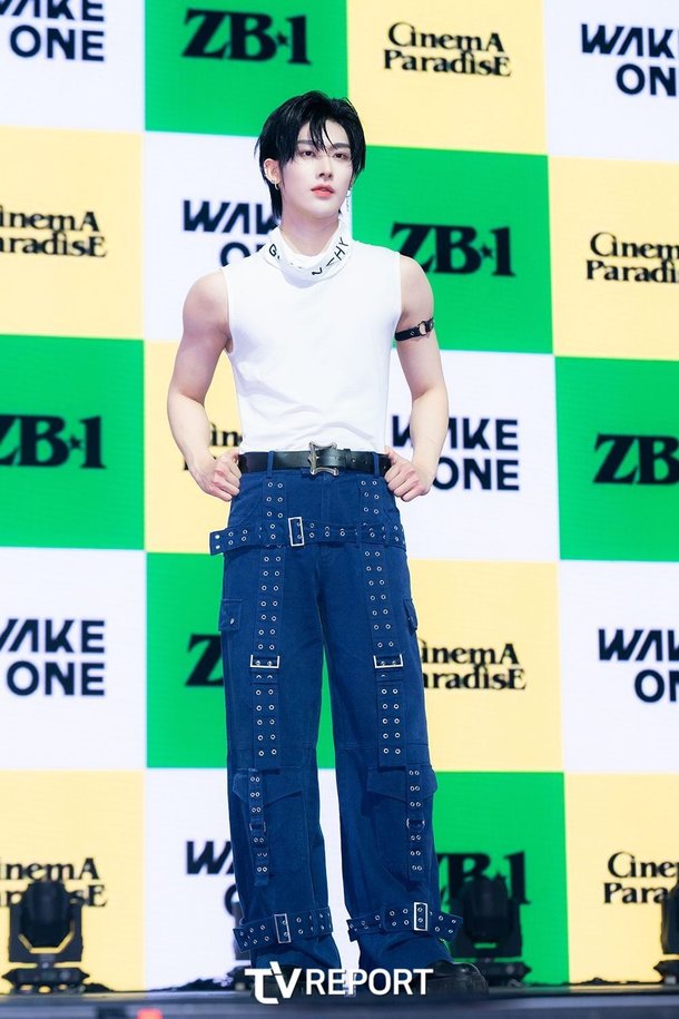 [T포토] 제로베이스원 리키 '오늘도 꾸꾸꾸' : 네이트 연예