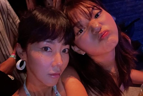 '이범수 이혼' 이윤진, 소다남매와 한국 떠났다…"렌트+국제학교 비용 공개" [RE:스타] : 네이트 연예