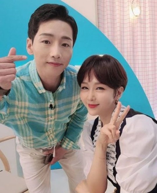 박군, 8살 연상 ♥한영과 열애 인정 