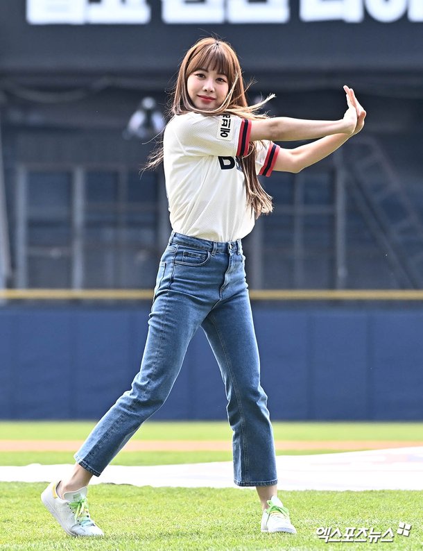 브레이브걸스 은지 '전신 사진에서도 돋보이는 왕눈'[엑's HD포토] : 네이트 연예
