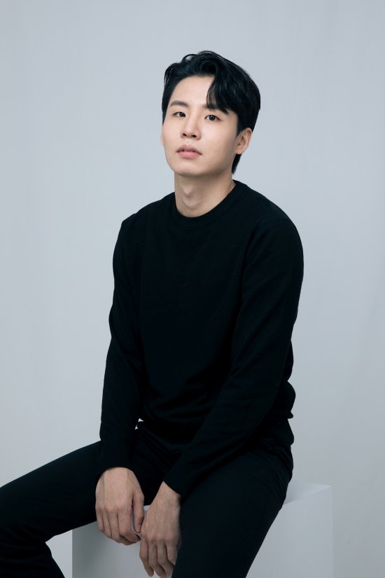 김한결, ADIA엔터테인먼트와 전속계약 체결 [공식입장] : 네이트 연예