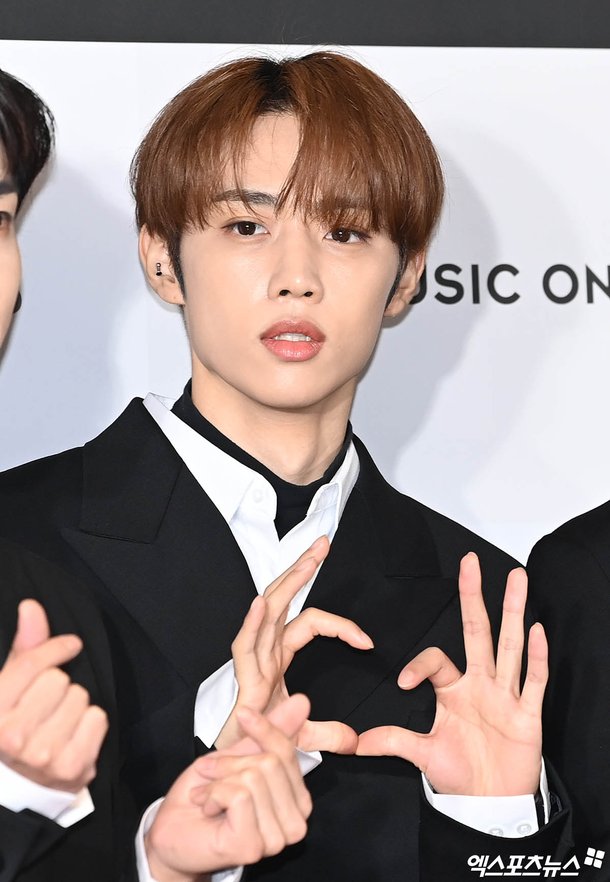 더보이즈 선우 '수줍은 손하트'[엑's HD포토] : 네이트 뉴스