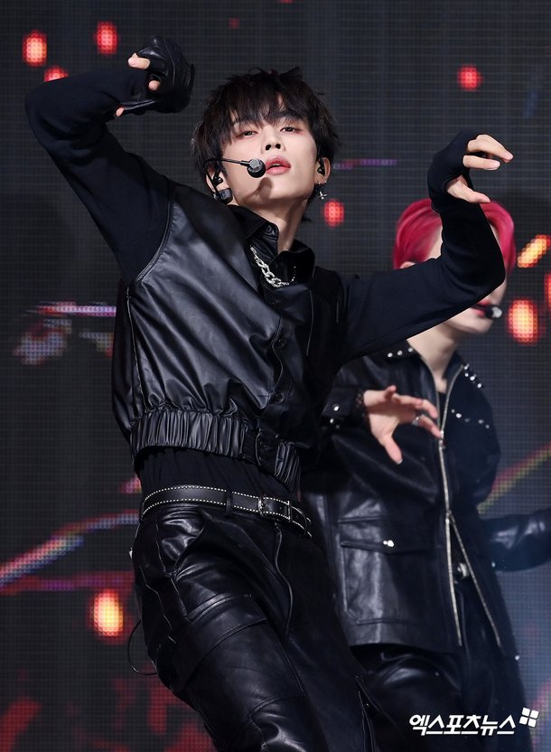 더보이즈 선우 '상남자 모먼트'[엑's HD포토] : 네이트 연예