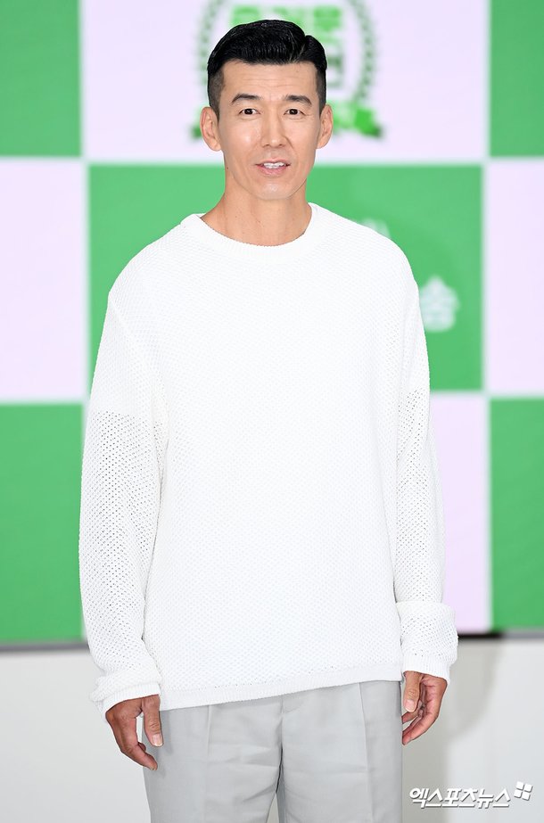 션 '가이드러너로 출전'[엑's HD포토] : 네이트 연예