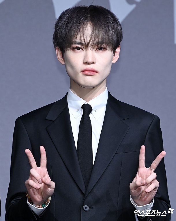 천러 '이렇게 귀여우면 반칙'[엑's HD포토] : 네이트 연예