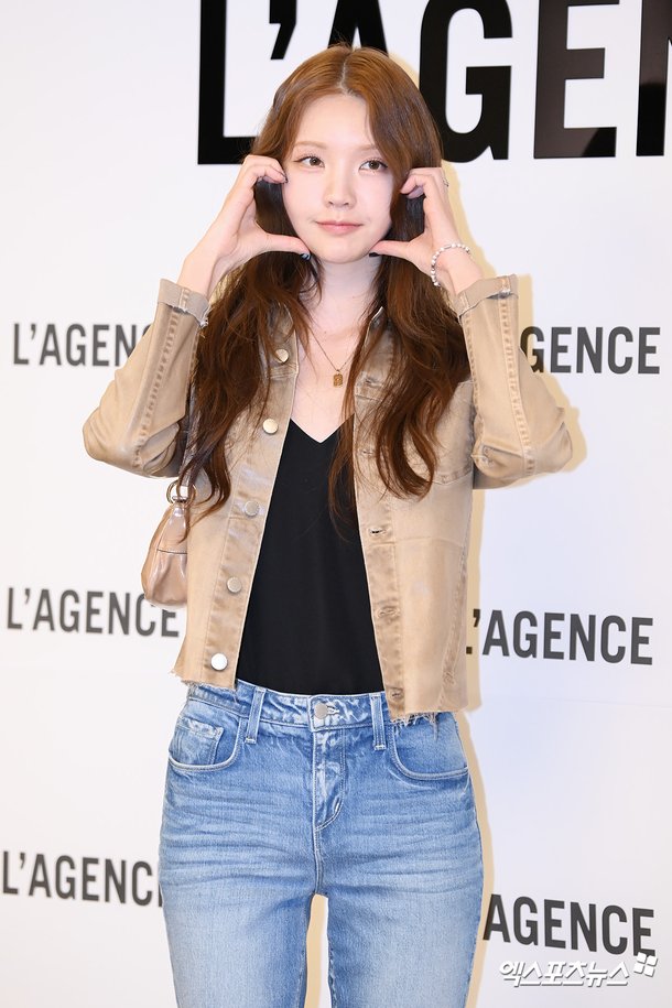 '162만 유튜버' 수스(xooos), 화면 찢고 나온 172cm 모델 비주얼 : 네이트 연예