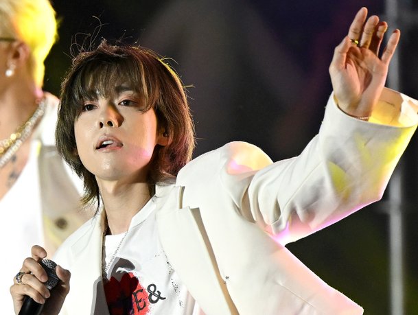 위너 김진우, 코로나19 확진 