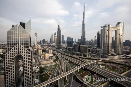 러시아, 서방 제재에 경제성장률 마이너스로…4월 Gdp -3% : 네이트 뉴스