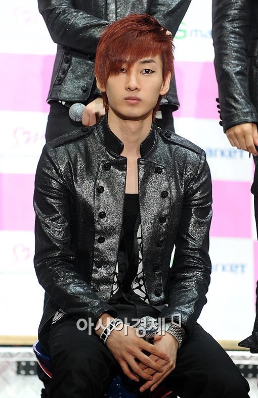 슈퍼주니어 은혁 