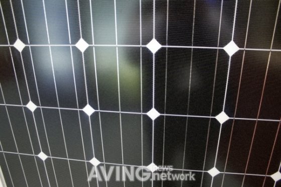 [2010 그린에너지엑스포]KD Solar present its solar module '3 bus bar module ...