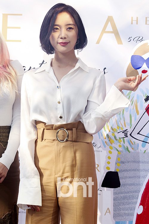 [bnt포토] 원더걸스 혜림 '완벽한 손끝처리' : 네이트 뉴스