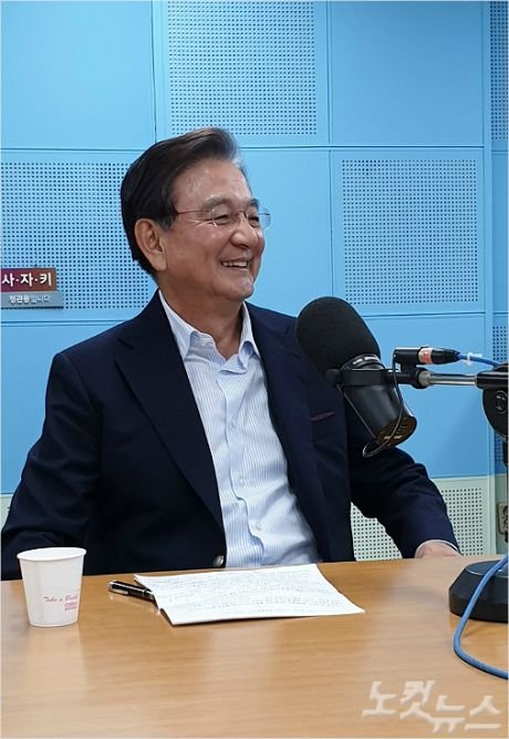 홍석현 
