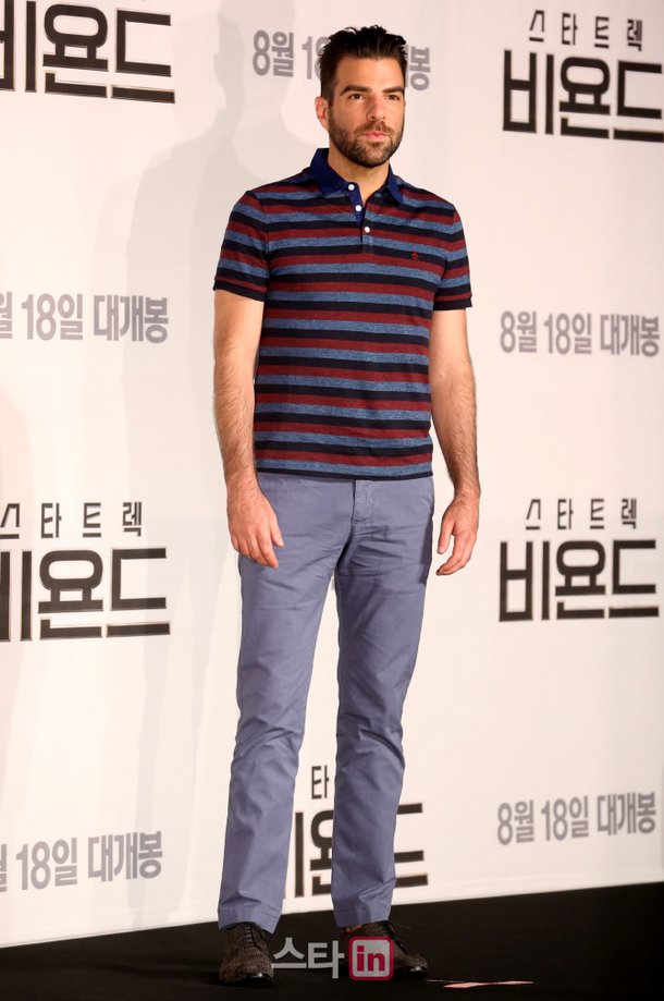  [포토]재커리 퀸토, '한국은 처음 왔어요!' : 네이트 연예 