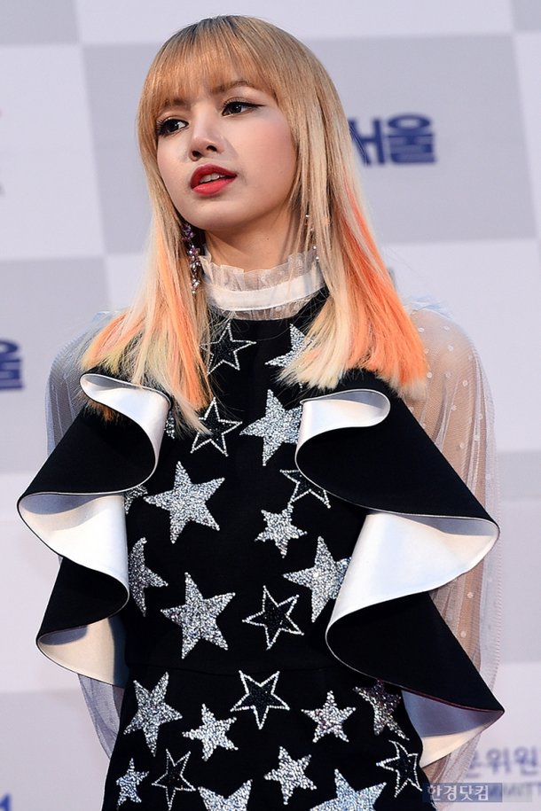 [HEI포토] 블랙핑크 리사, '이국적인 외모'(서울가요대상) : 네이트 연예